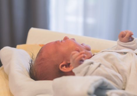Fisioterapia para bebés con cólicos de lactante