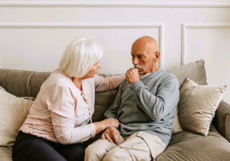 Cómo ayuda la acupuntura con la tos de Clínica Fuensalud