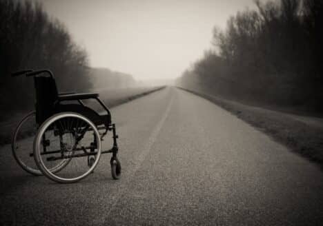 Fisioterapia a domicilio para la hemiplejia por Clínica Fuensalud