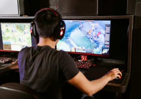 FISIOTERAPIA PARA GAMERS por clínica fuensalud